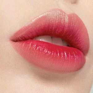 Meet your Posher, Beauty